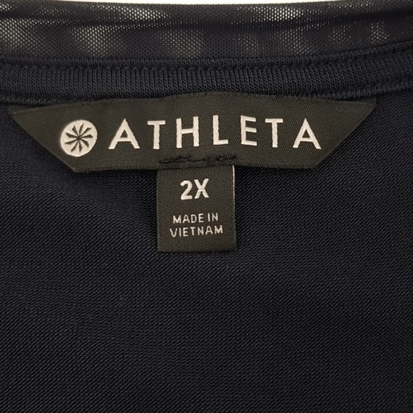 Athleta breezy tank 2x navy - Picture 6 of 6